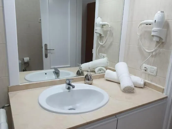 121 Albatros, Spacious Terrace, Pool View 圣米格尔德阿沃纳