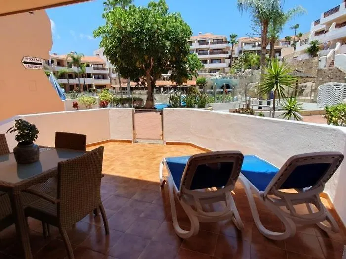 121 Albatros, Spacious Terrace, Pool View 圣米格尔德阿沃纳